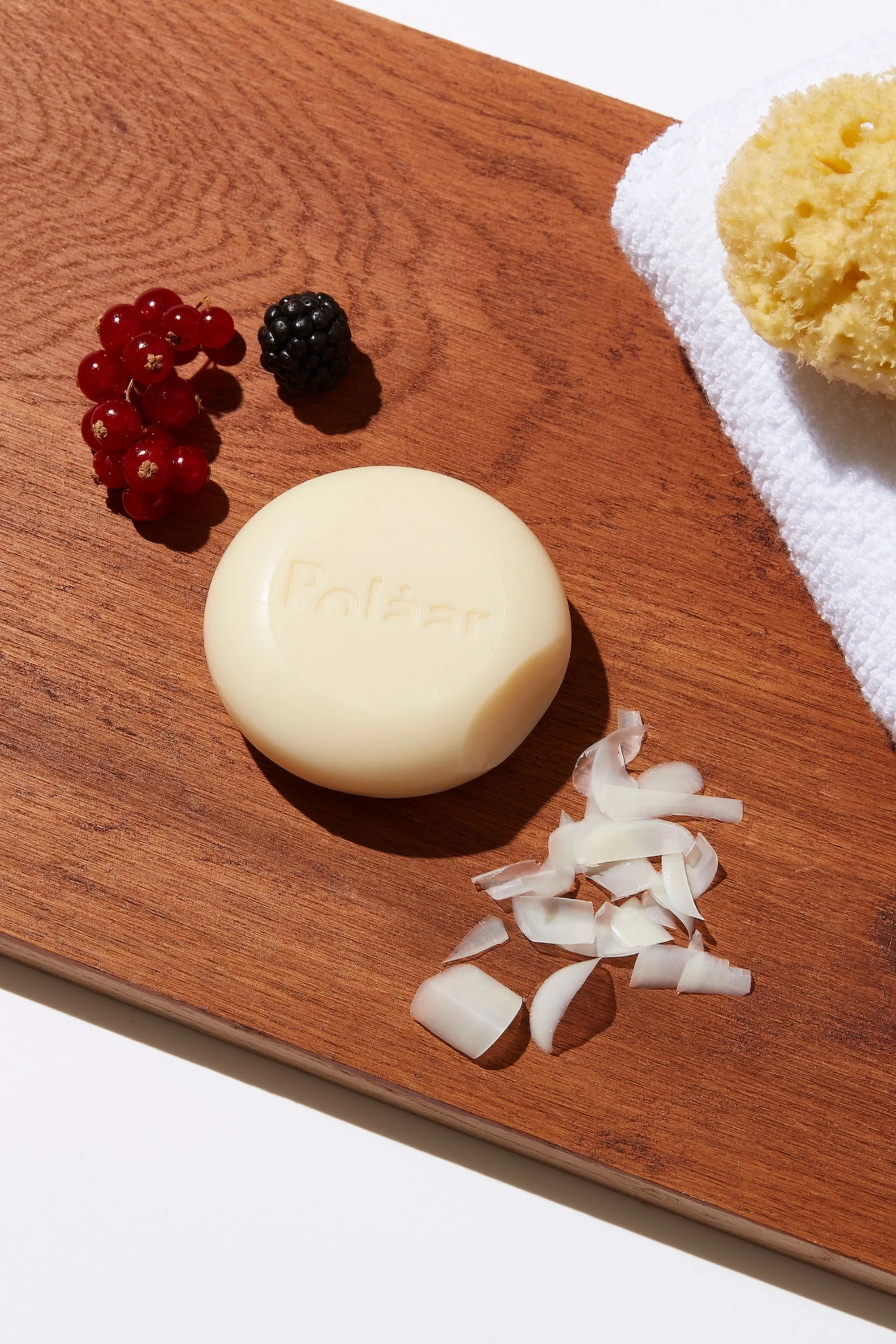 Polaar Savon solide surgras La Véritable Crème de Laponie aux 3 Baies Arctiques-100 g
