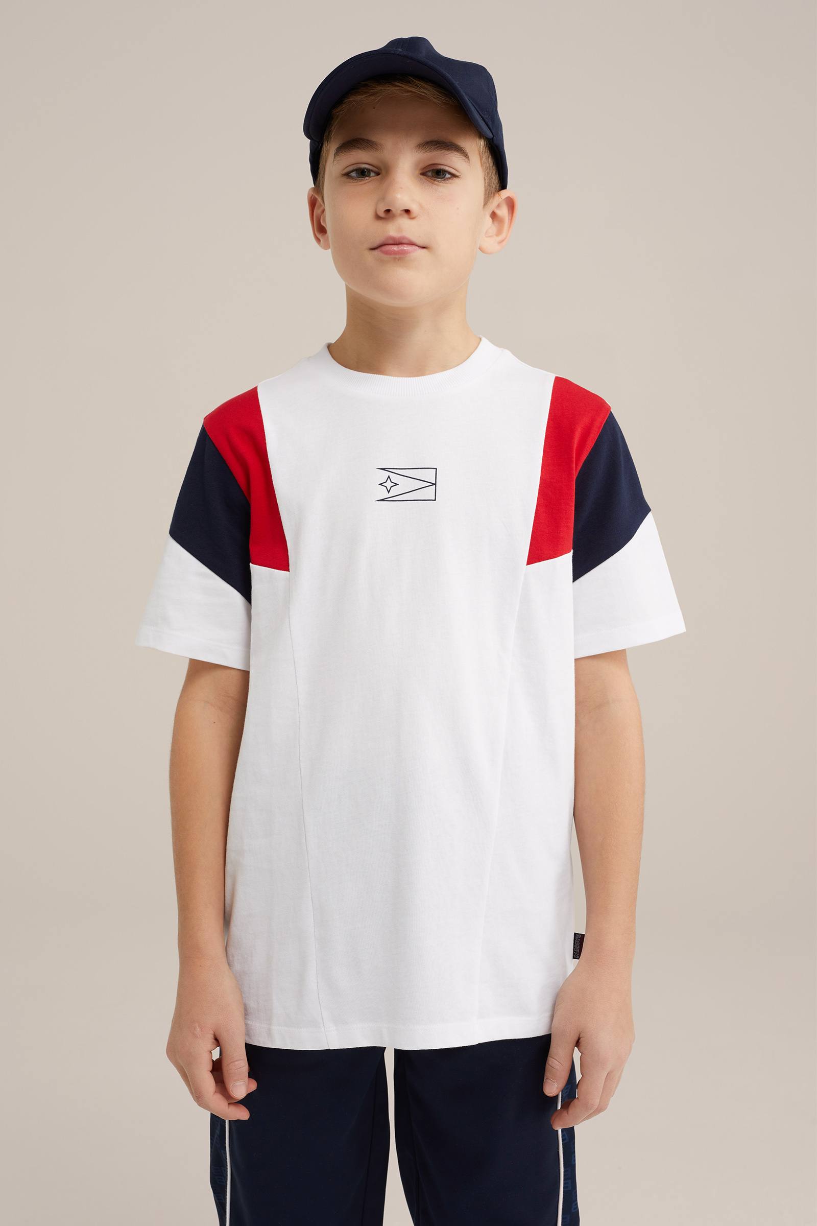 Jongens T-shirt met colourblock WE Fashion Wit
