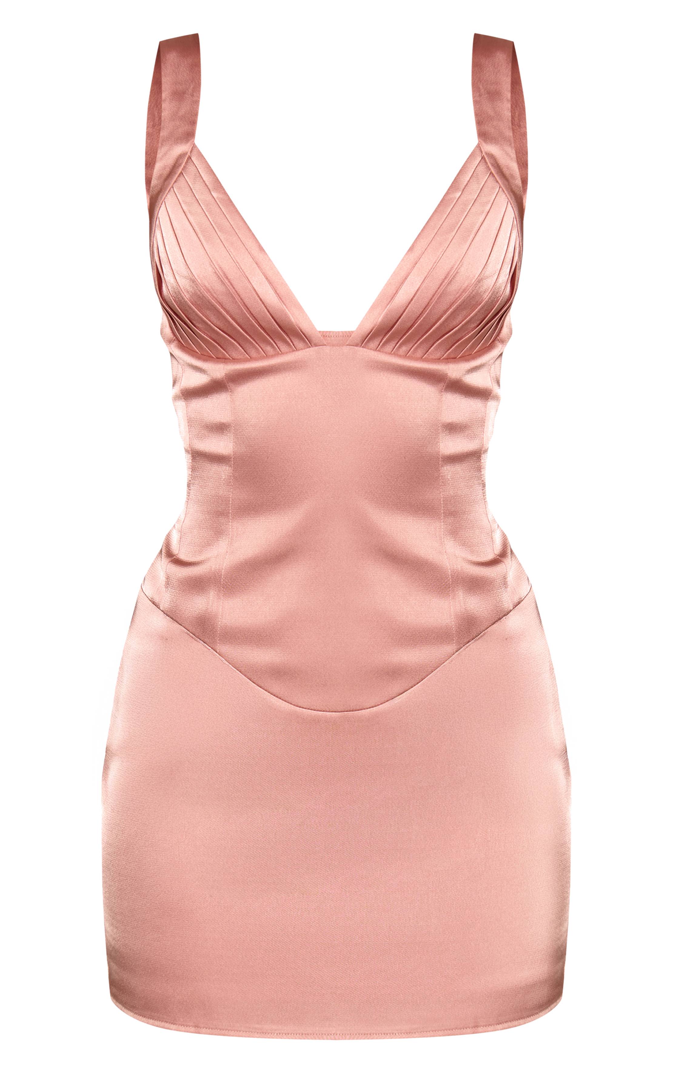 Rose Robe Courte En Satin Avec Détail Bonnets