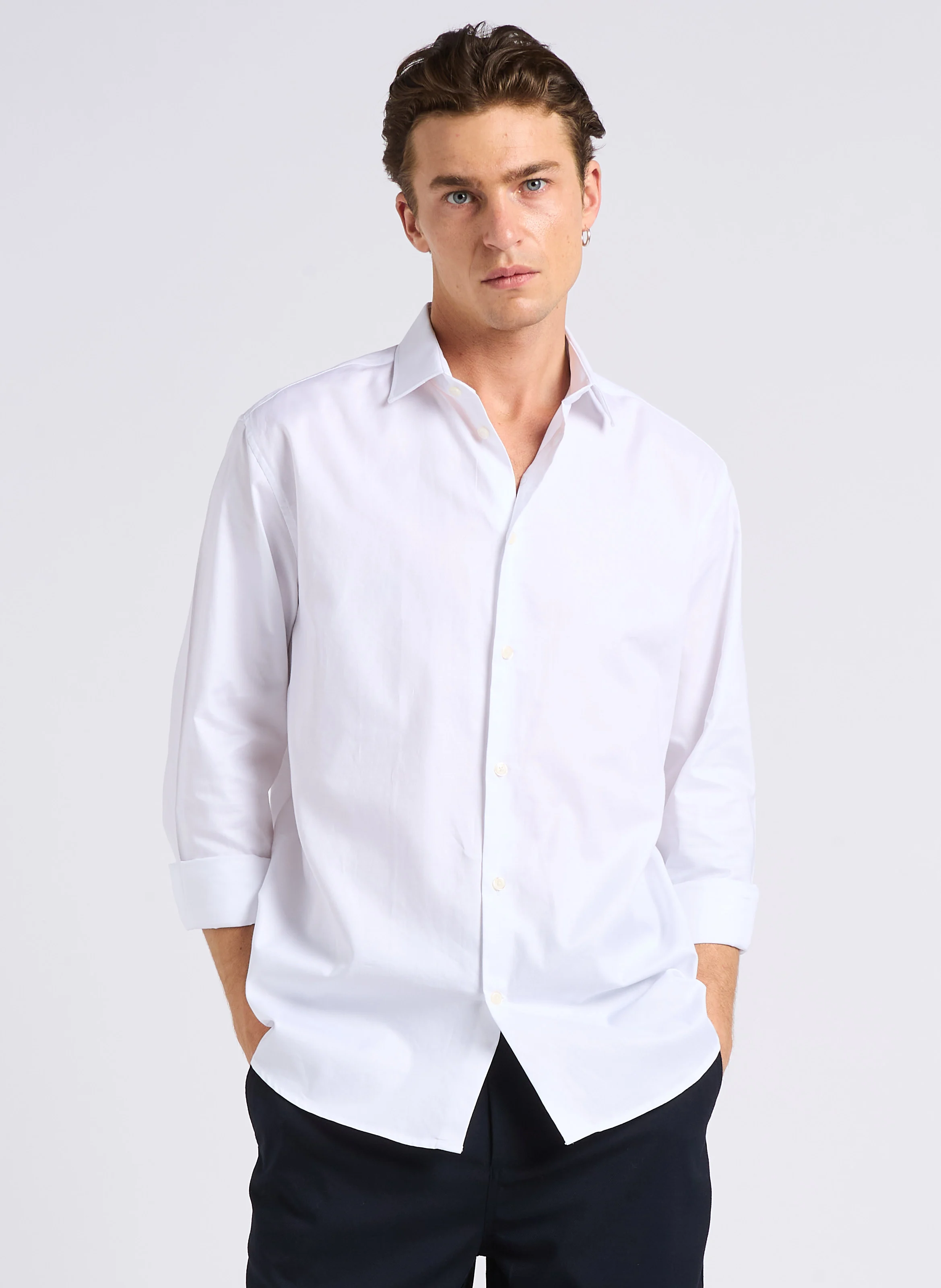 KUGAN - Chemise droite col classique en coton | Blanc