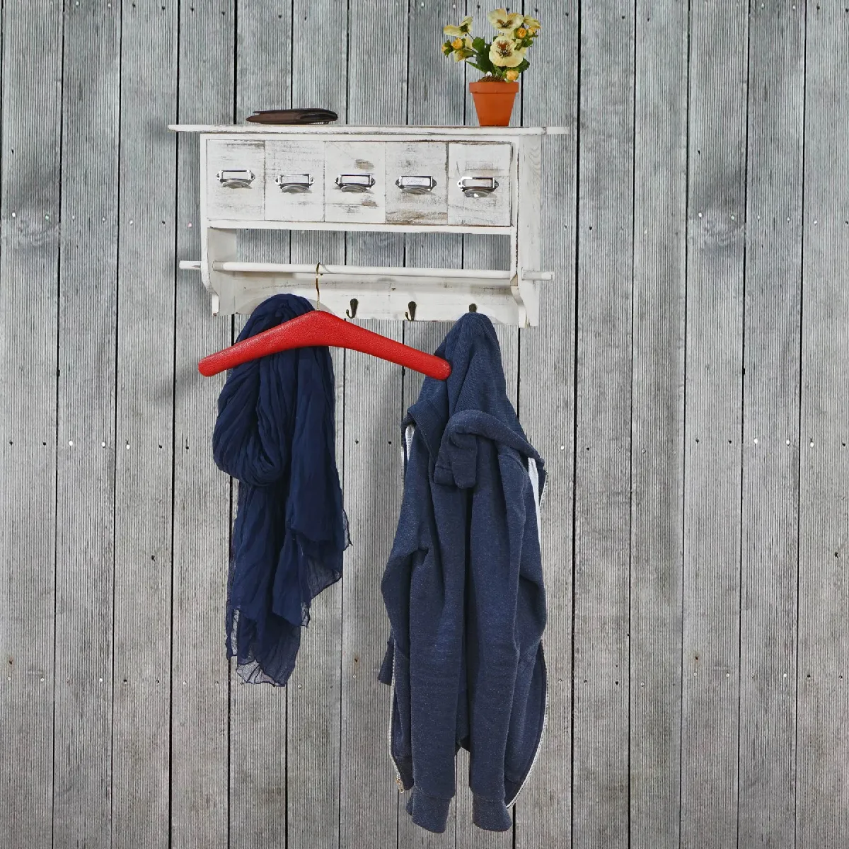 Decoshop26 Porte-manteau Tiroirs