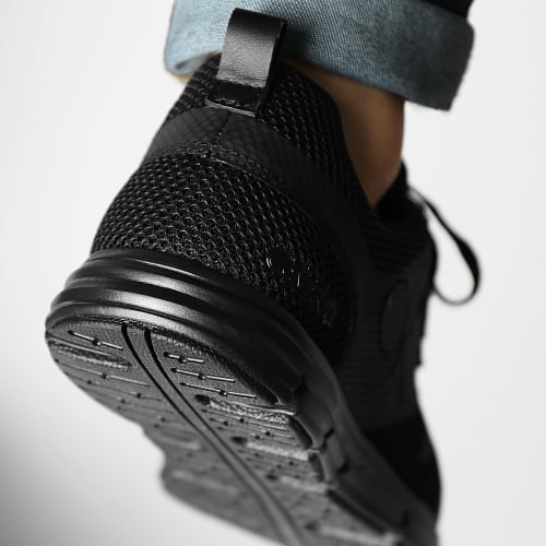 Baskets Runner Sneaker Lace Up 0086 Full Black