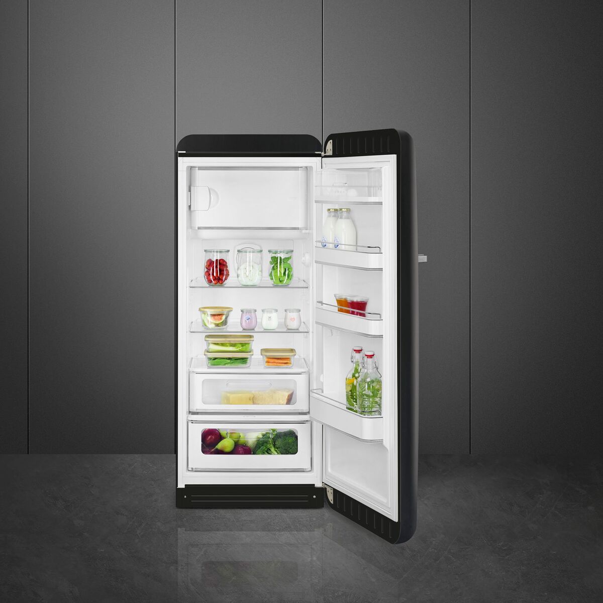Smeg FAB28RDBB6 Kjøleskap Med Fryser 153cm Høyrehengt Black board