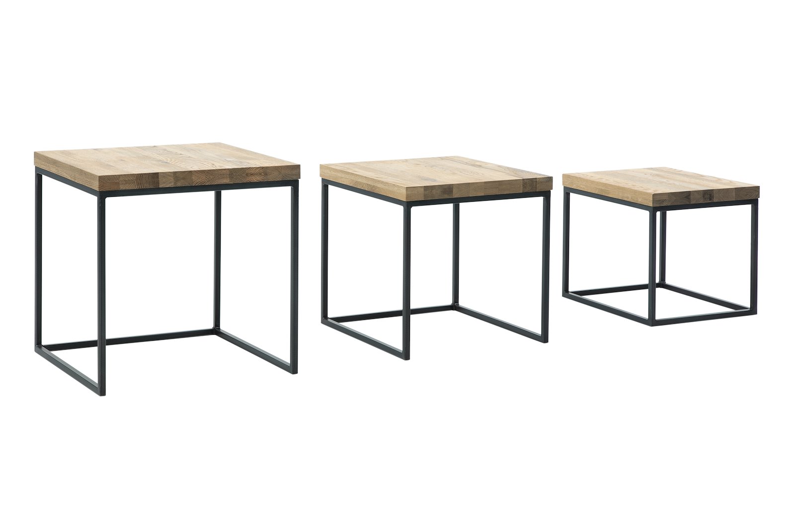 Calia settbord Hvitoljet heltre eik, med industriell sort stål. Sett av 3stk bord i 50x50, 47,5x43 og 45x36 cm.