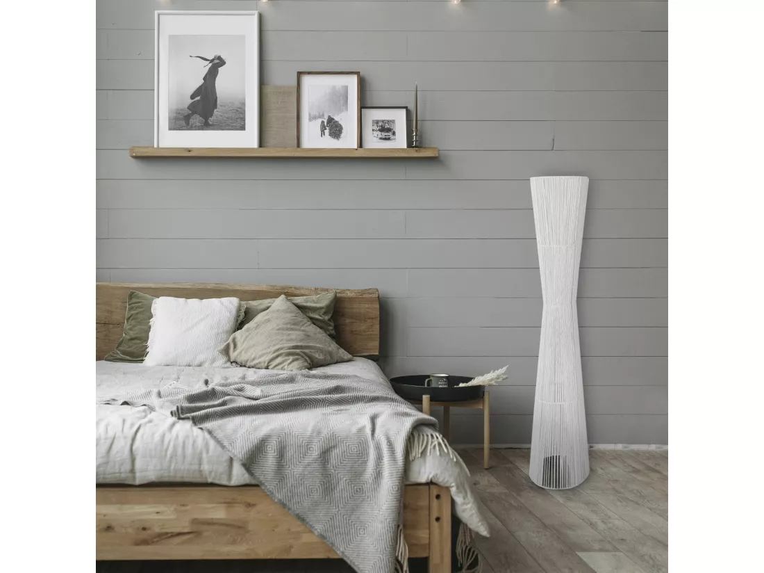 Lampadaire colonne métal blanc 145 cm.