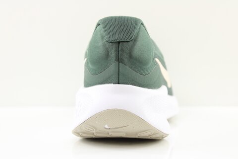 Nike Sneaker