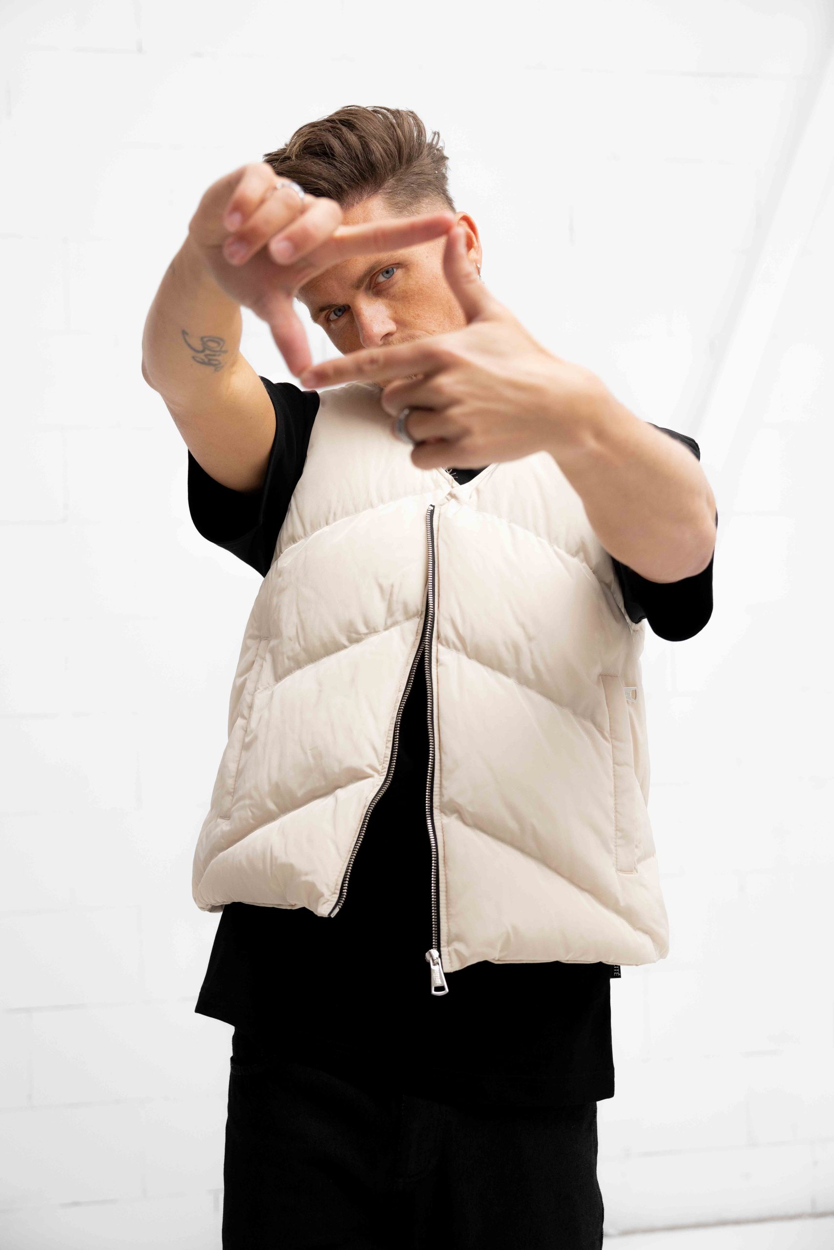 Equalité Diagonal Bodywarmer Heren Gebroken Wit