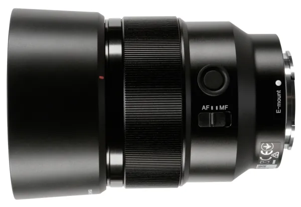 Sony SEL85F18 - Telefoto objektiv - 85 mm - f/1.8 FE - Sony E-mount - for Cinema Line; a VLOGCAM; a1; a1 II; a6700; a7 IV; a7C; a7C II; a7CR; a7R V; a7s III; a9 III