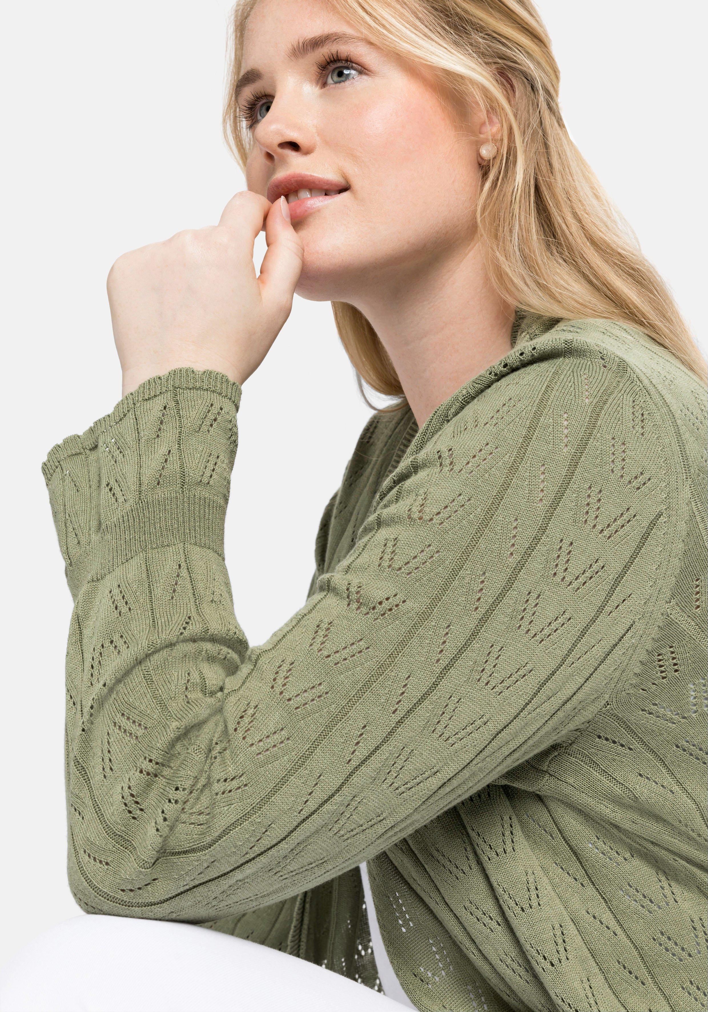 Strickjacke im Ajourstrick, mit Bindegürtel