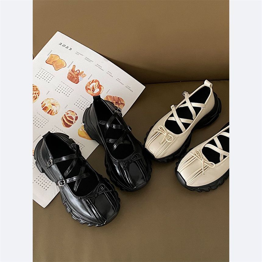 telijimi - Bow Mary Jane Sneakers
