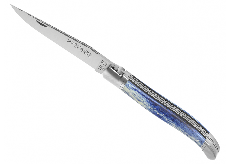 Couteau Laguiole prestige avec un manche en os de girafe teinte bleu et mitres en acier inoxydable