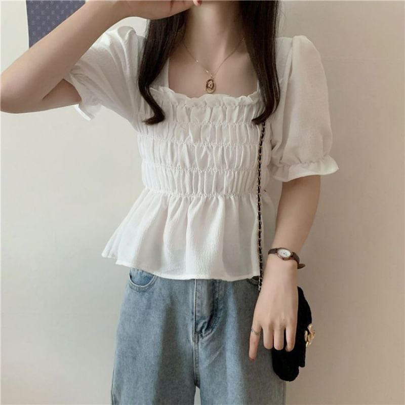 Sisyphi - Blouse met pofmouwen, vierkante hals, effen volantrand en gesmokte peplum