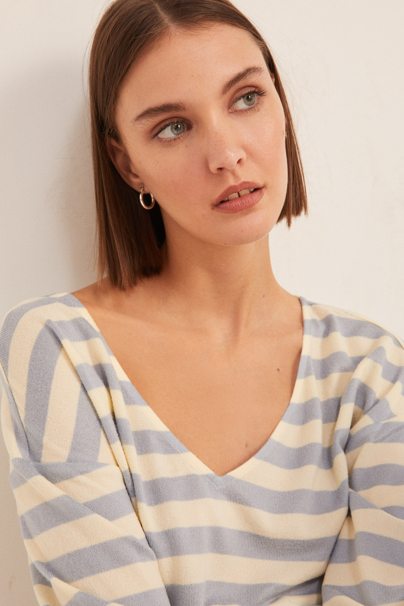 Camiseta de malha com recortes listrados - Azul índigo