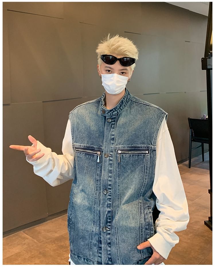 Hushgrain - Denim vest met opstaande kraag en knoopjes