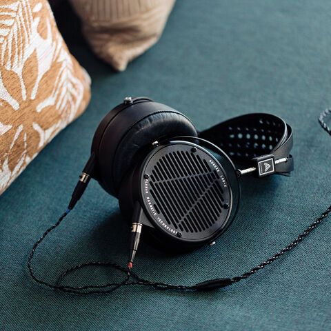Audeze LCD-X – hyperexclusieve head-fi-koptelefoon met planar-constructie