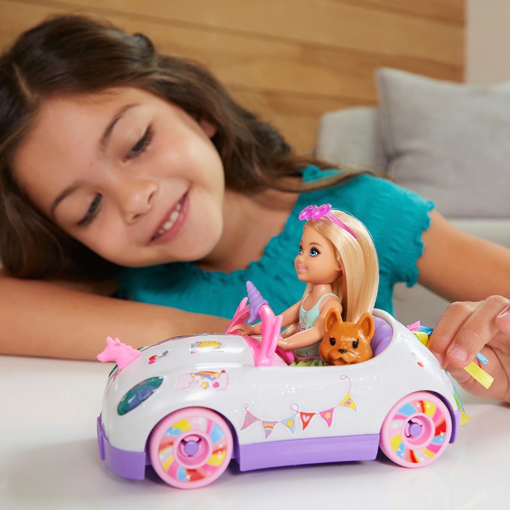 Barbie Chelsea Puppe mit Einhorn-Auto-Spielzeug