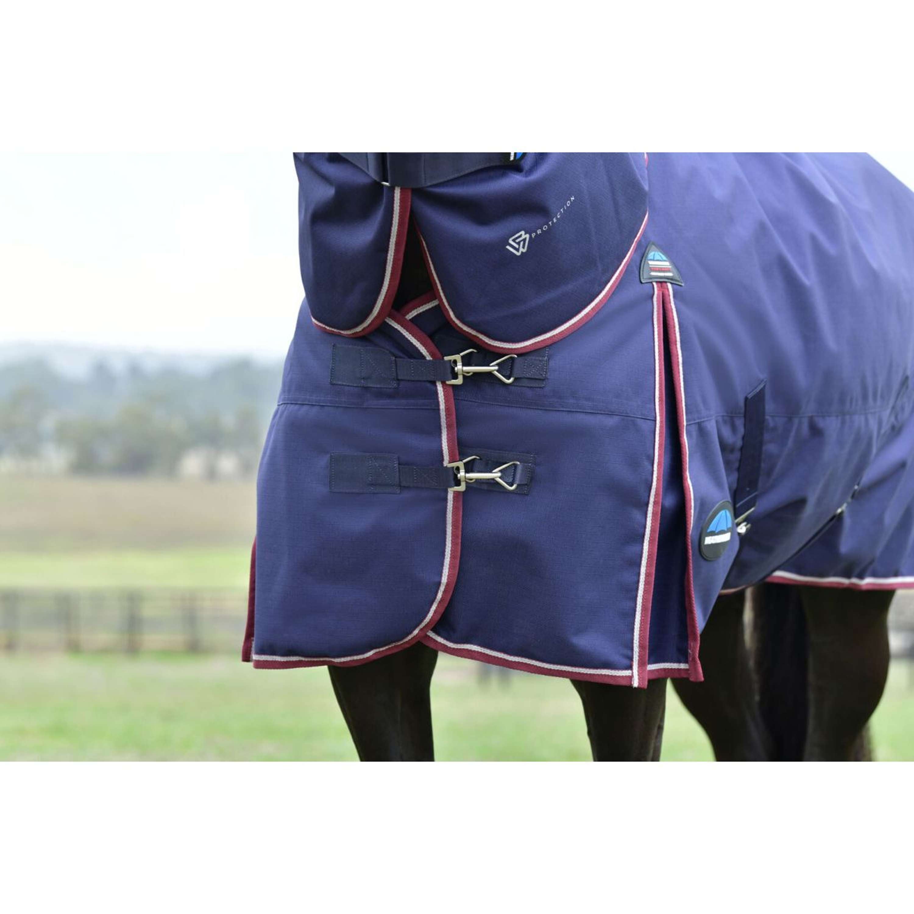 WeatherBeeta ComFiTec Essential Turnout Detach-A-Neck 220g Navy/Burgun
