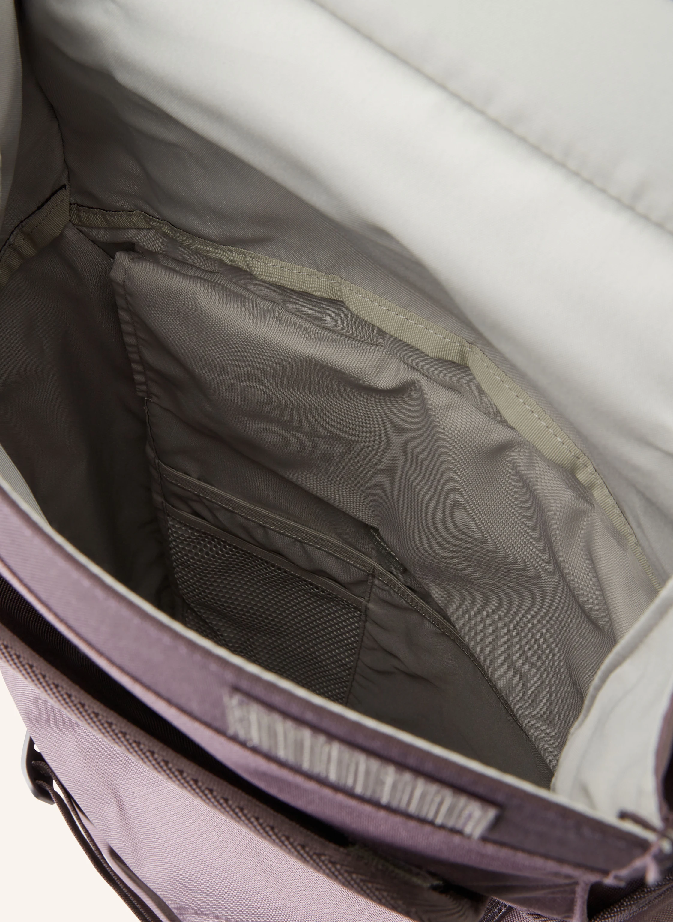 AEVOR Rucksack TRIP PACK 26 l mit Laptop-Fach