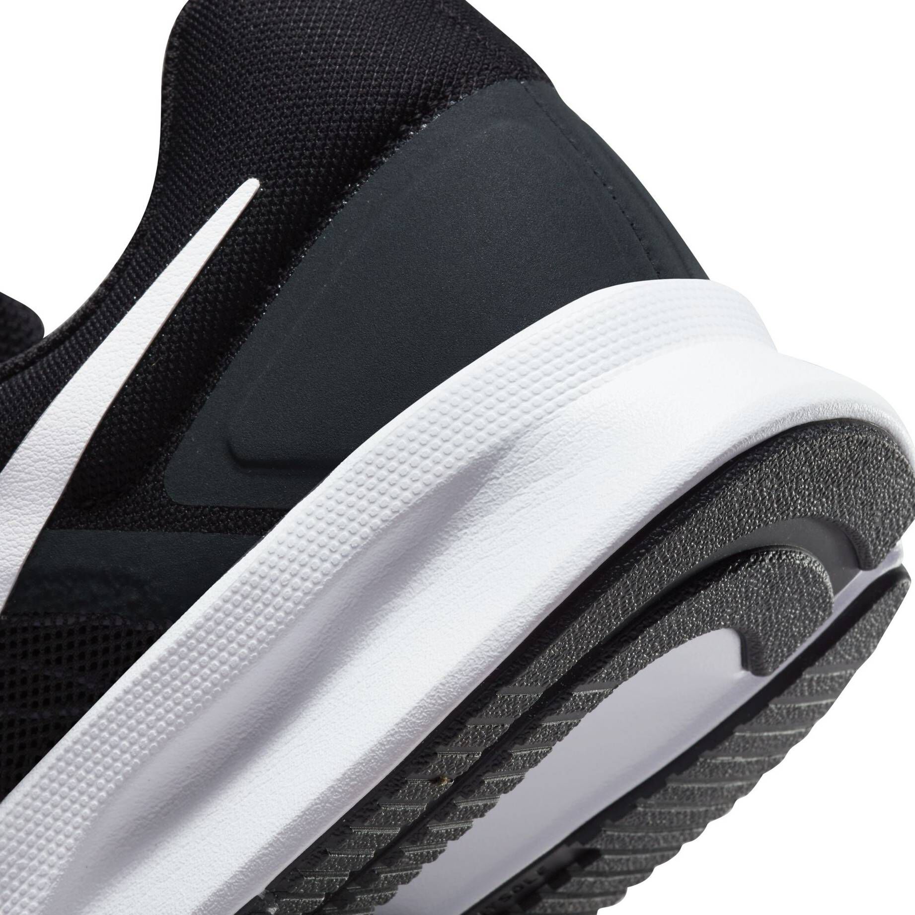 Nike| Herren Laufschuhe RUN SWIFT 3