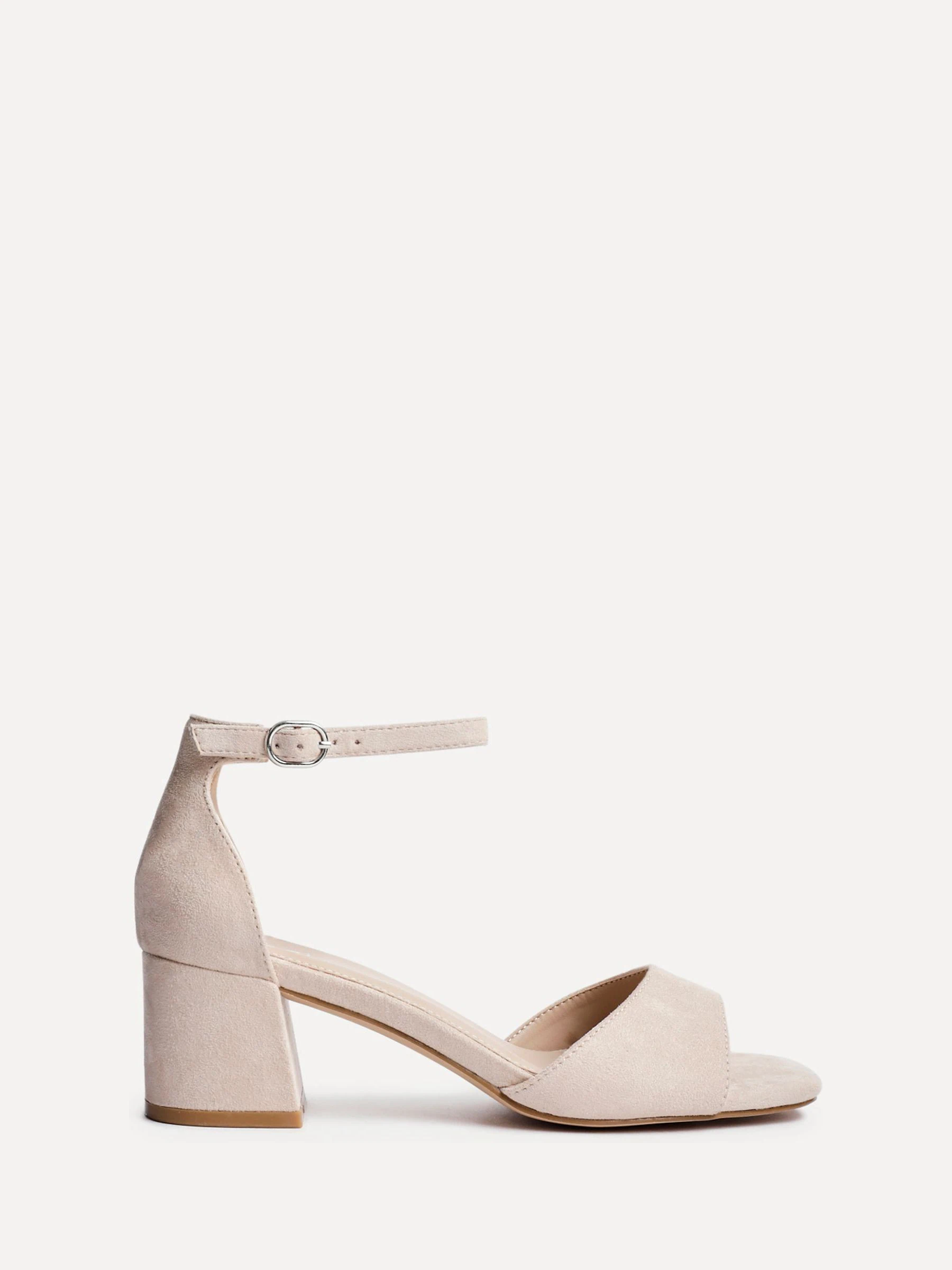 Licht beige - Linzi Maddie sandalen met gesloten achterkant, open neus en hak
