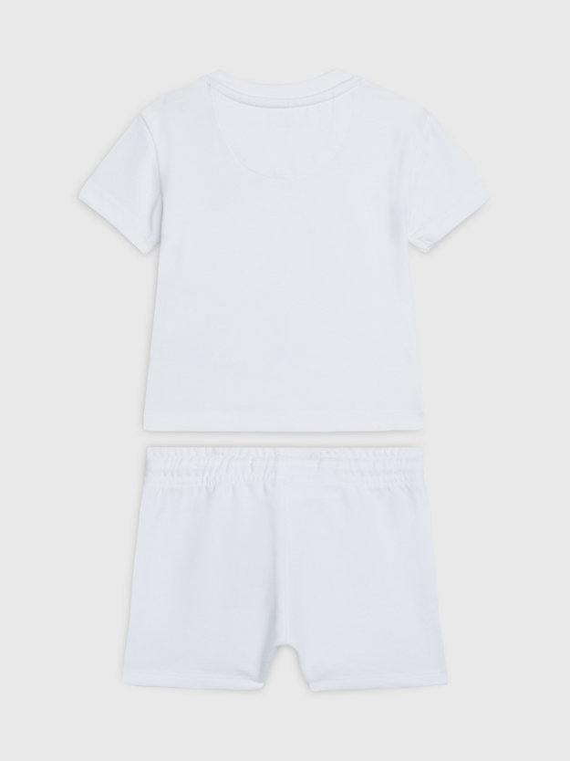 Conjunto de camiseta e shorts para bebê