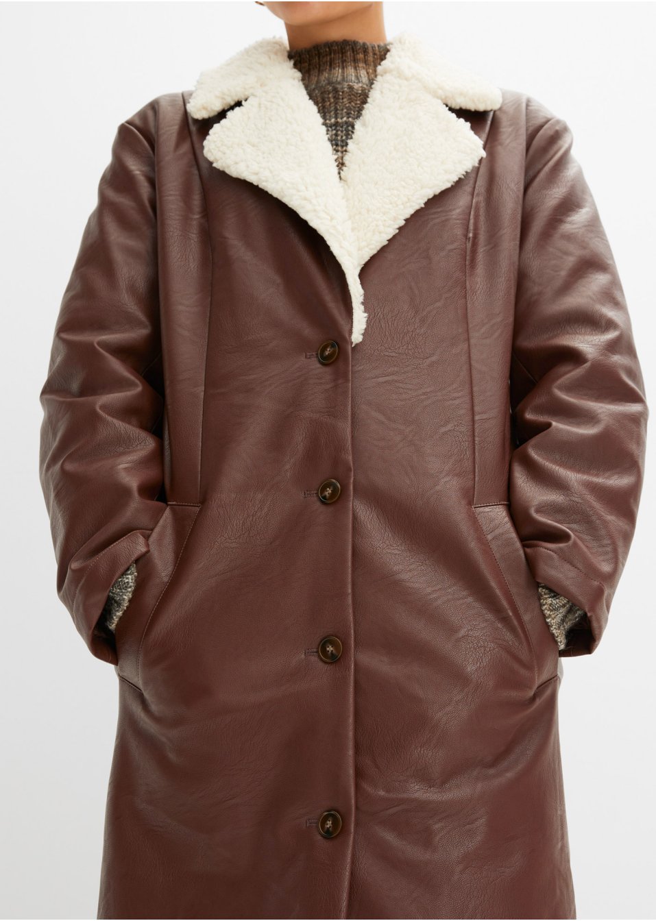 Manteau rembourré avec maille peluche au col