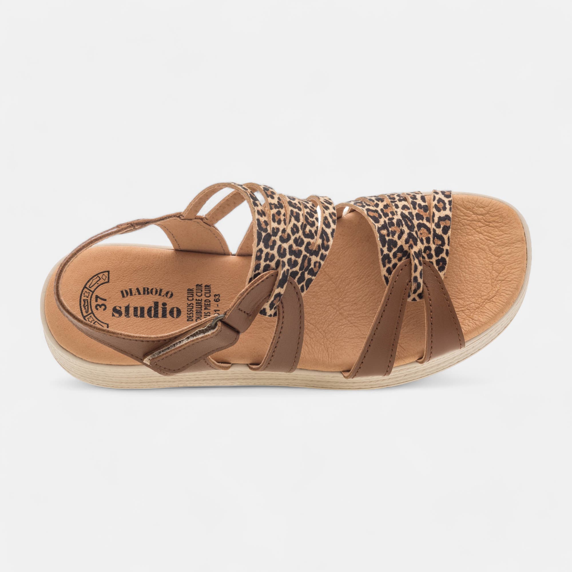 Sandales Femme en cuir cognac