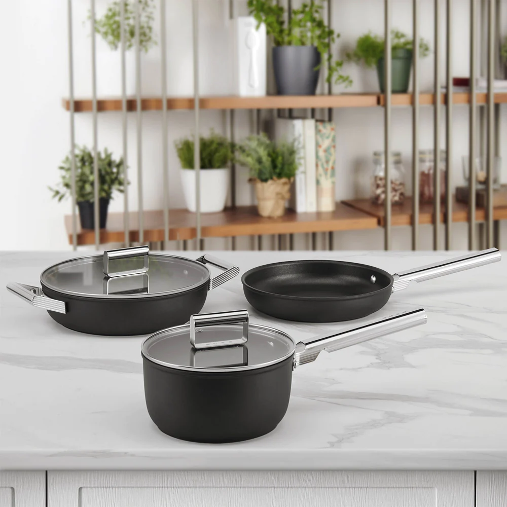 Casserole années 50 20 cm noire Smeg