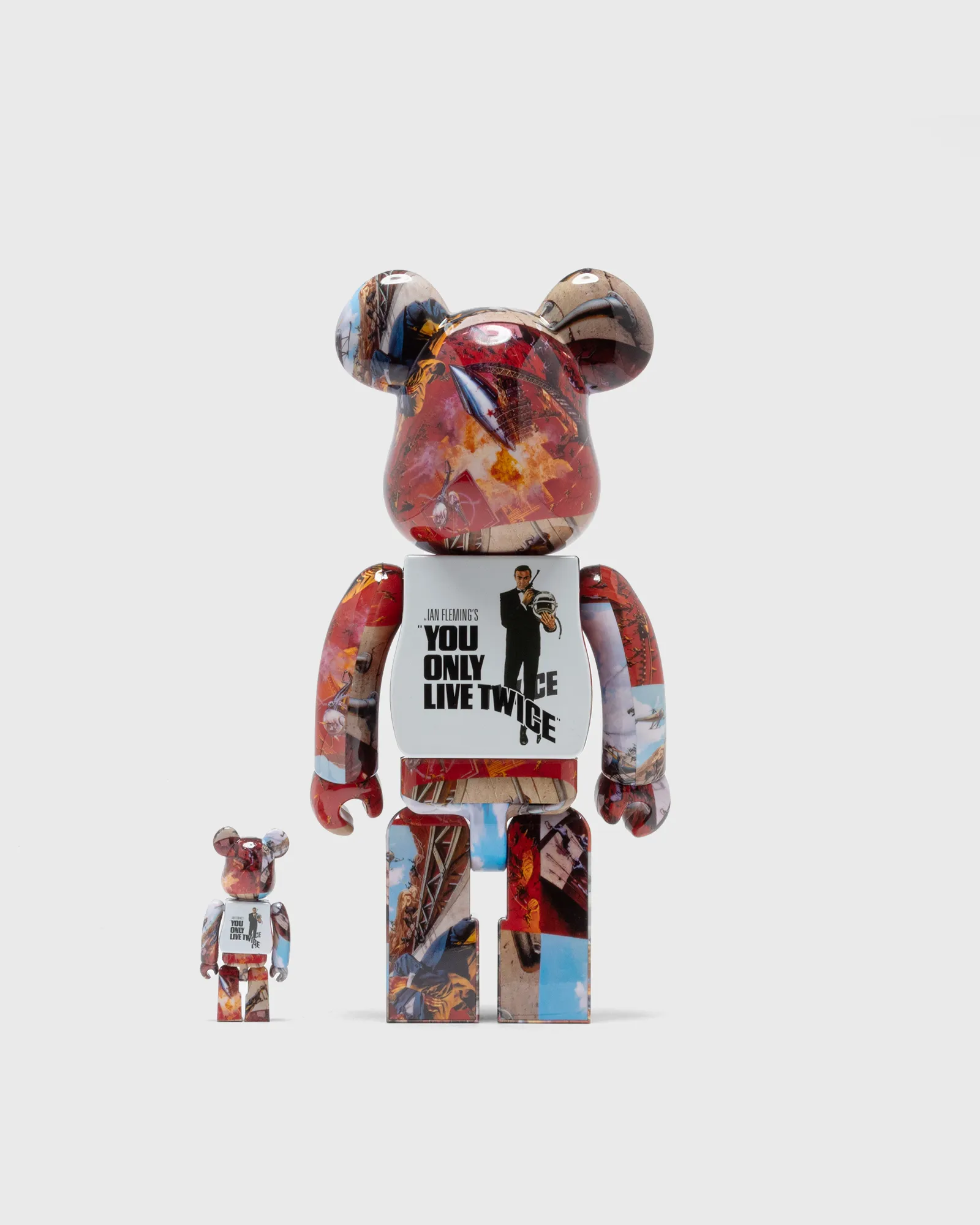 MEDICOM BEARBRICK 100% 400% 007 VOCÊ SÓ VIVE DUAS VEZES