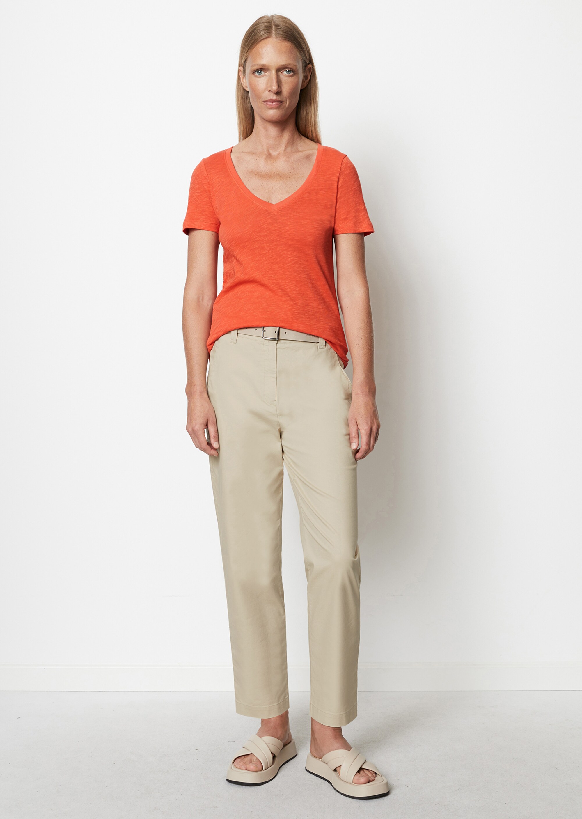 V-Neck-T-Shirt regular aus Organic Cotton Slub Jersey