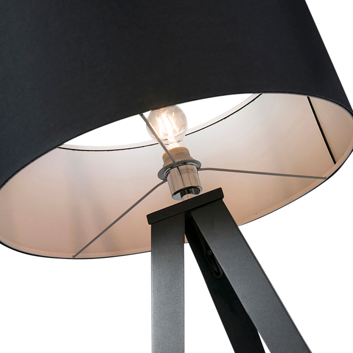 Moderne vloerlamp zwart met zwarte kap - Ilse