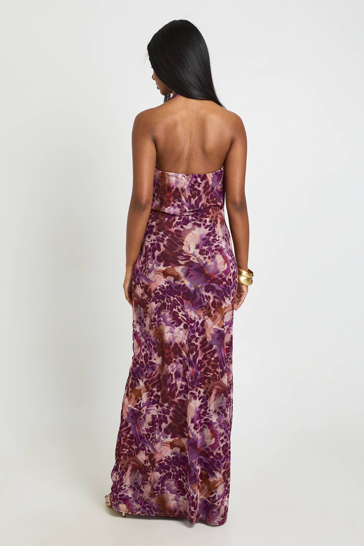 boohoo Robe Longue Moulante À Col Bénitier Avec Détails Bordés, Col Licou Et Maille Imprimée Léopard Flou