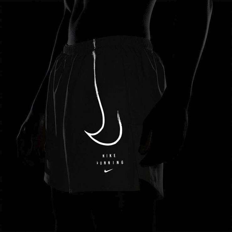 Nike Dri Fit Run Division Challenger 5