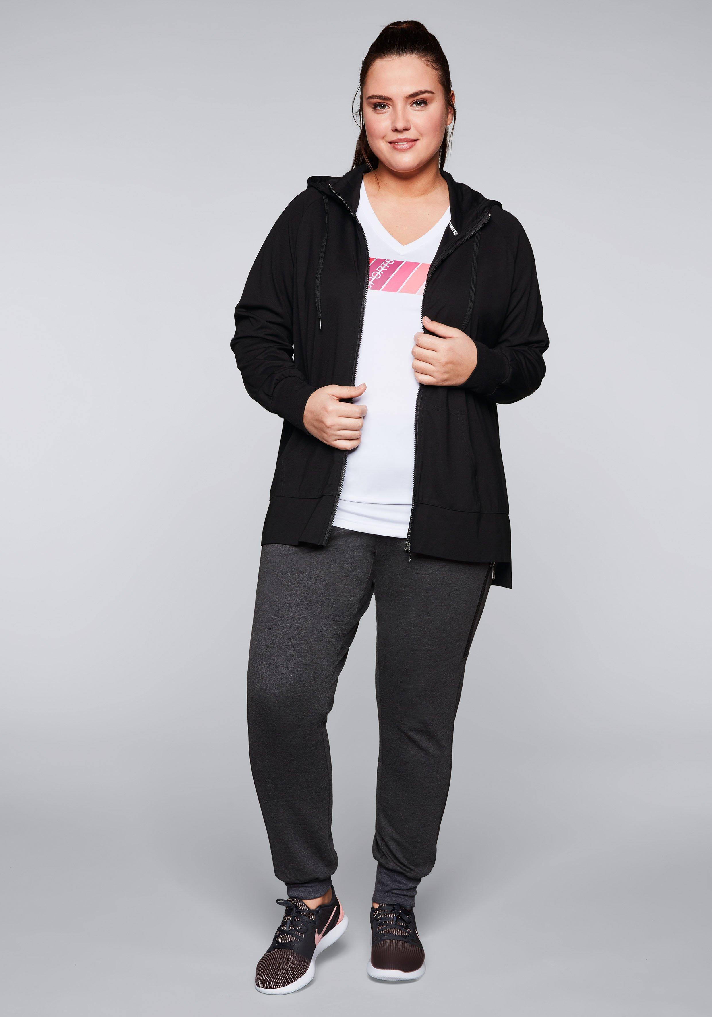 Trainingsjacke mit Kapuze, aus Sweat