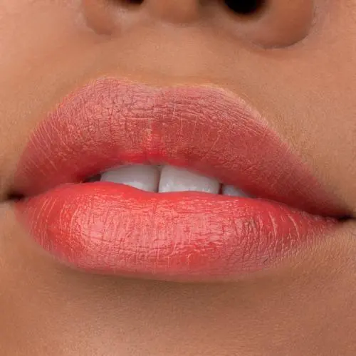 Tinted Kiss Hydrating Lip Tint 04 Chili & Chill