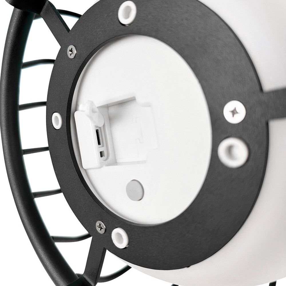 SOLCELLELAMPE DYBERG LARSEN EVESHAM SVART MEDIUM