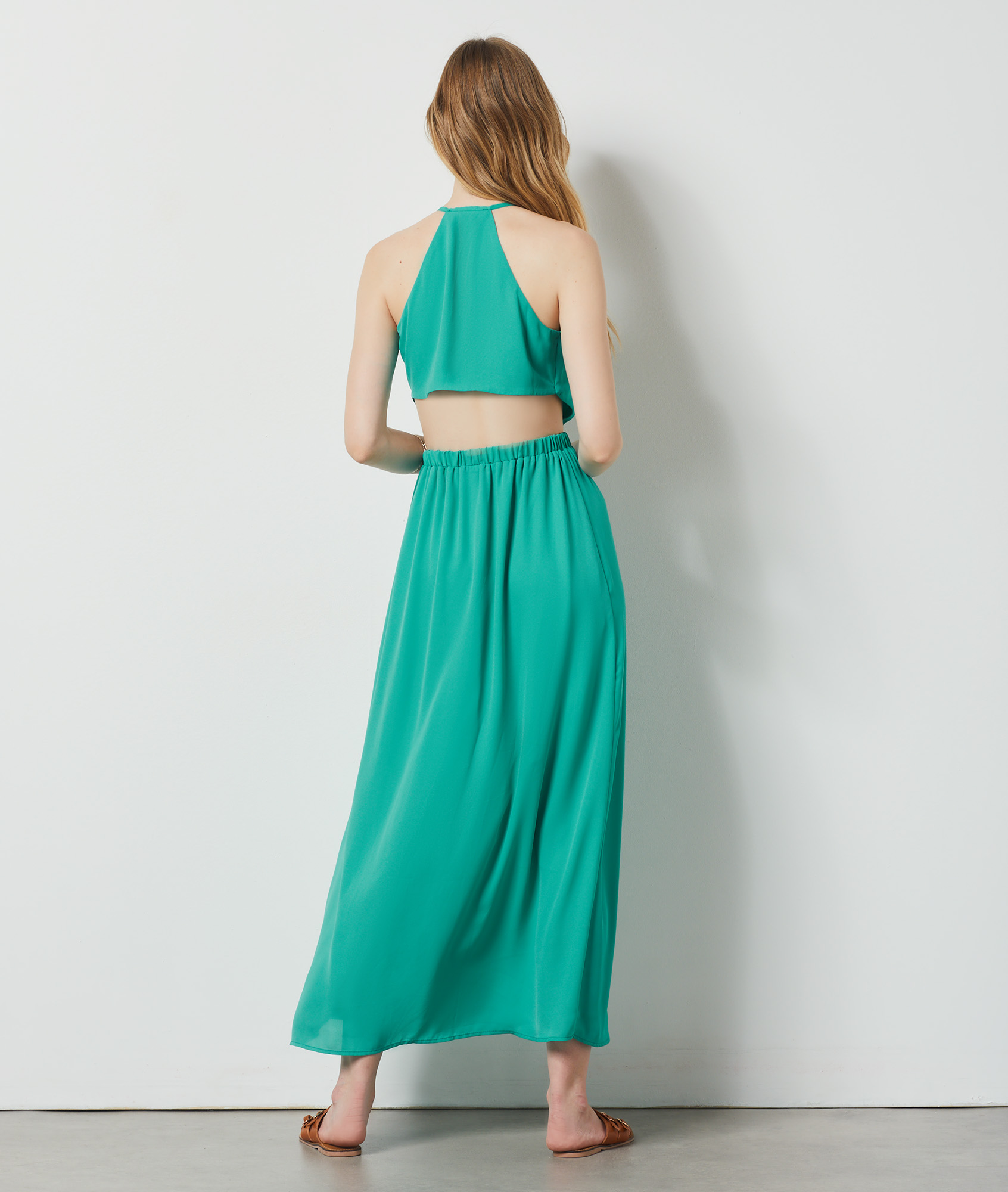 Robe longue à découpes