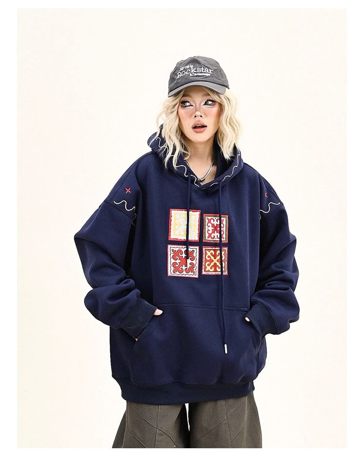Iduna - Oversized hoodie met trekkoord en print