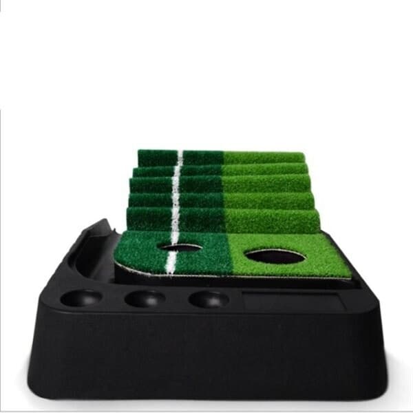 Golf green