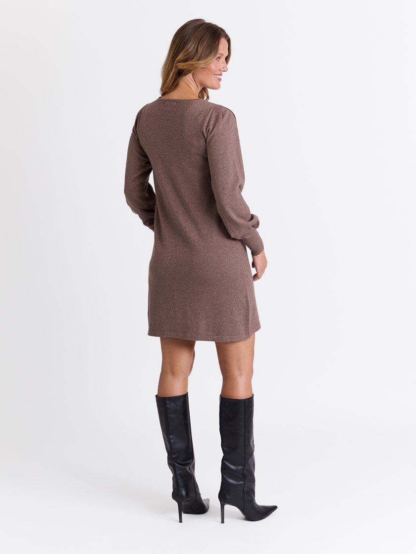 Olea kjole Walnut