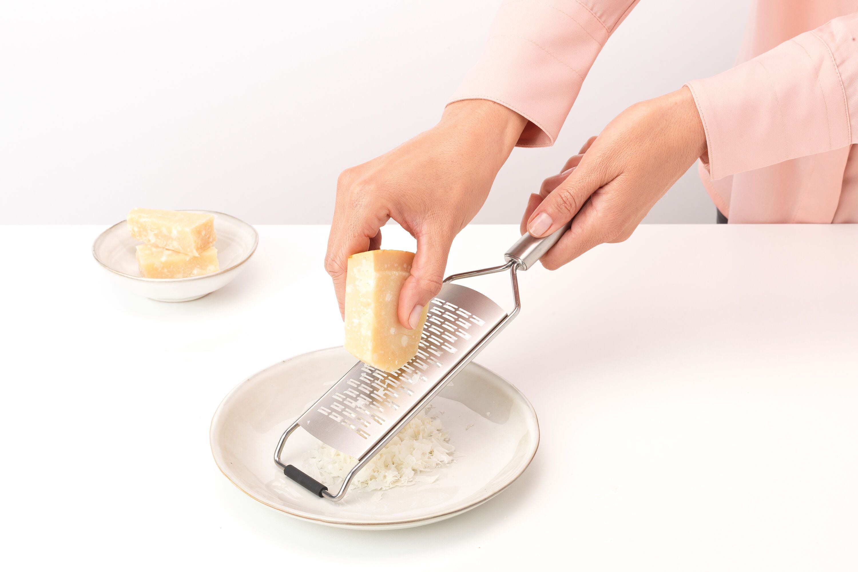 brabantia PROFILE 2.0 Reibe - Silber / B: 7.0 cm x T: 2.0 cm x H: 30.0 cm