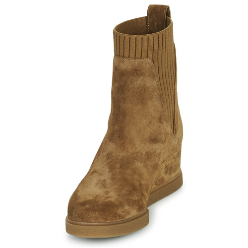 Unisa - JUALO - Camel