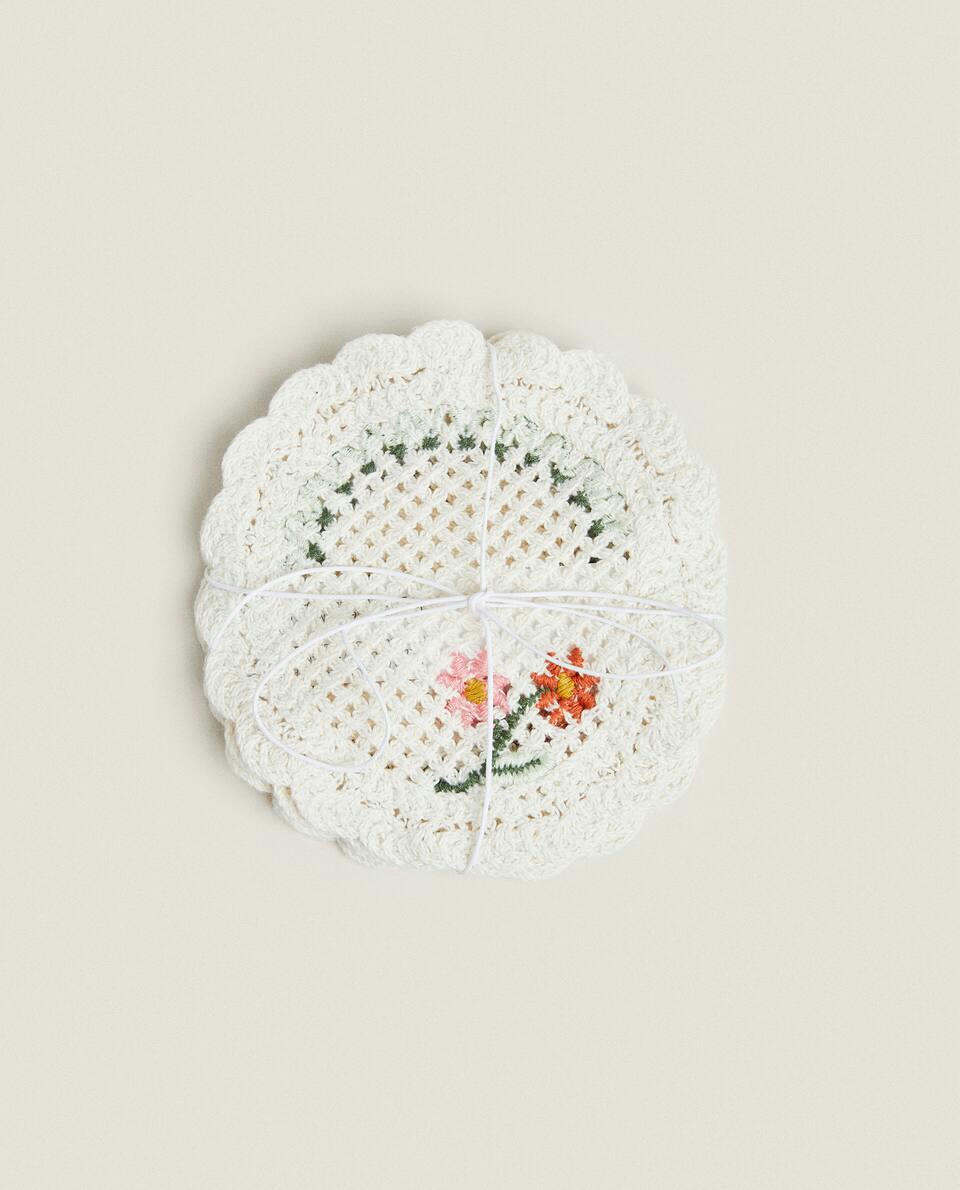 Conjunto de 4 porta-copos de algodão bordado