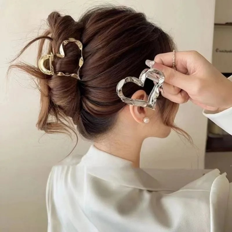 (6x5cm) Haarspange Klammer Metall Krallen Clip Haar Accessoire Herz - Silber