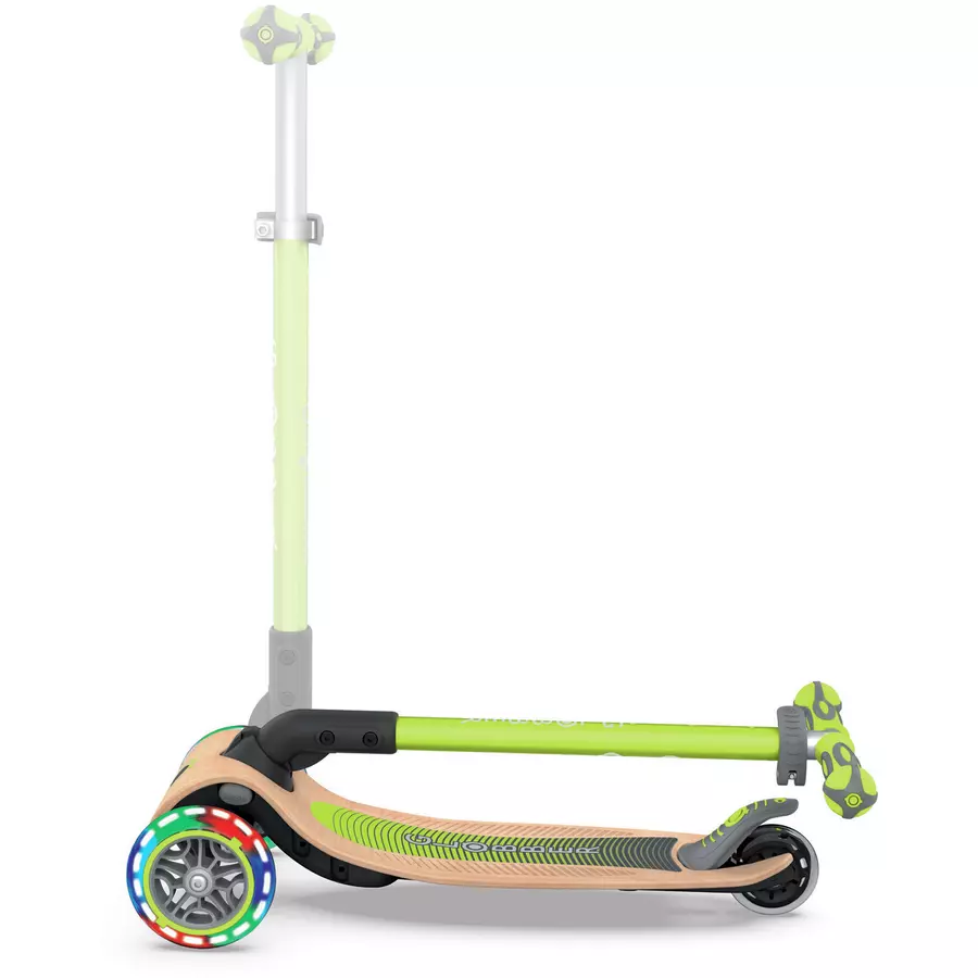 GLOBBER Scooter PRIMO FOLDABLE WOOD LIGHTS lime grün - mit Leuchtrollen und Holzdeck