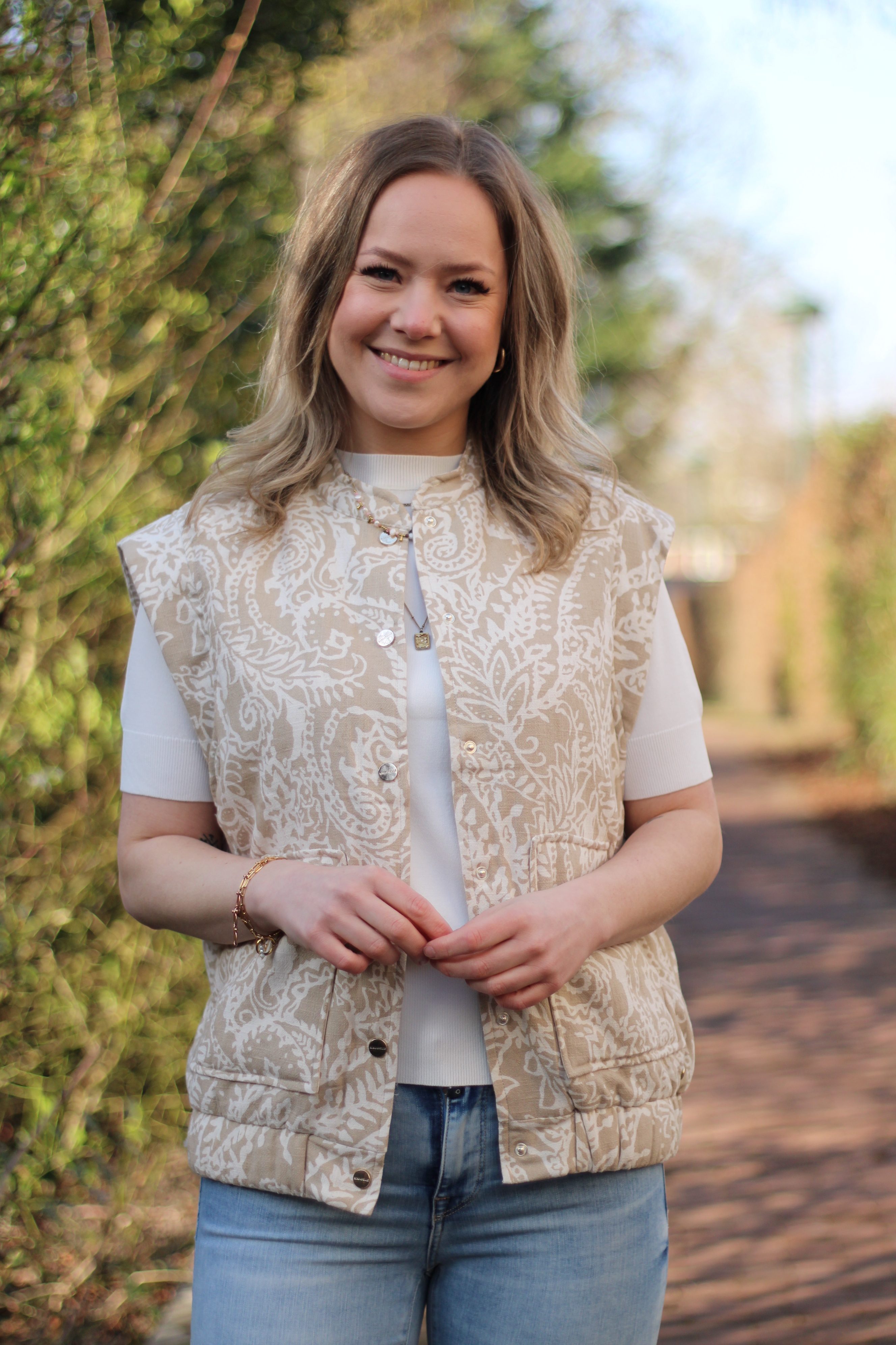 Rino & Pelle - Pile Padded Short Waistcoat - Birch/Desert Stencil