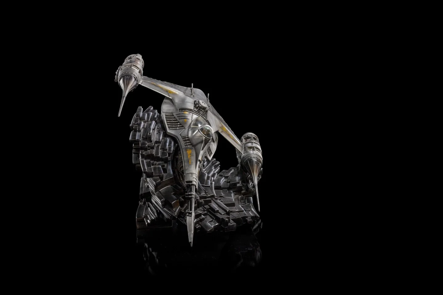 Star War - Mando's N-1 Starfighter Statue Demi Scale 1/20
