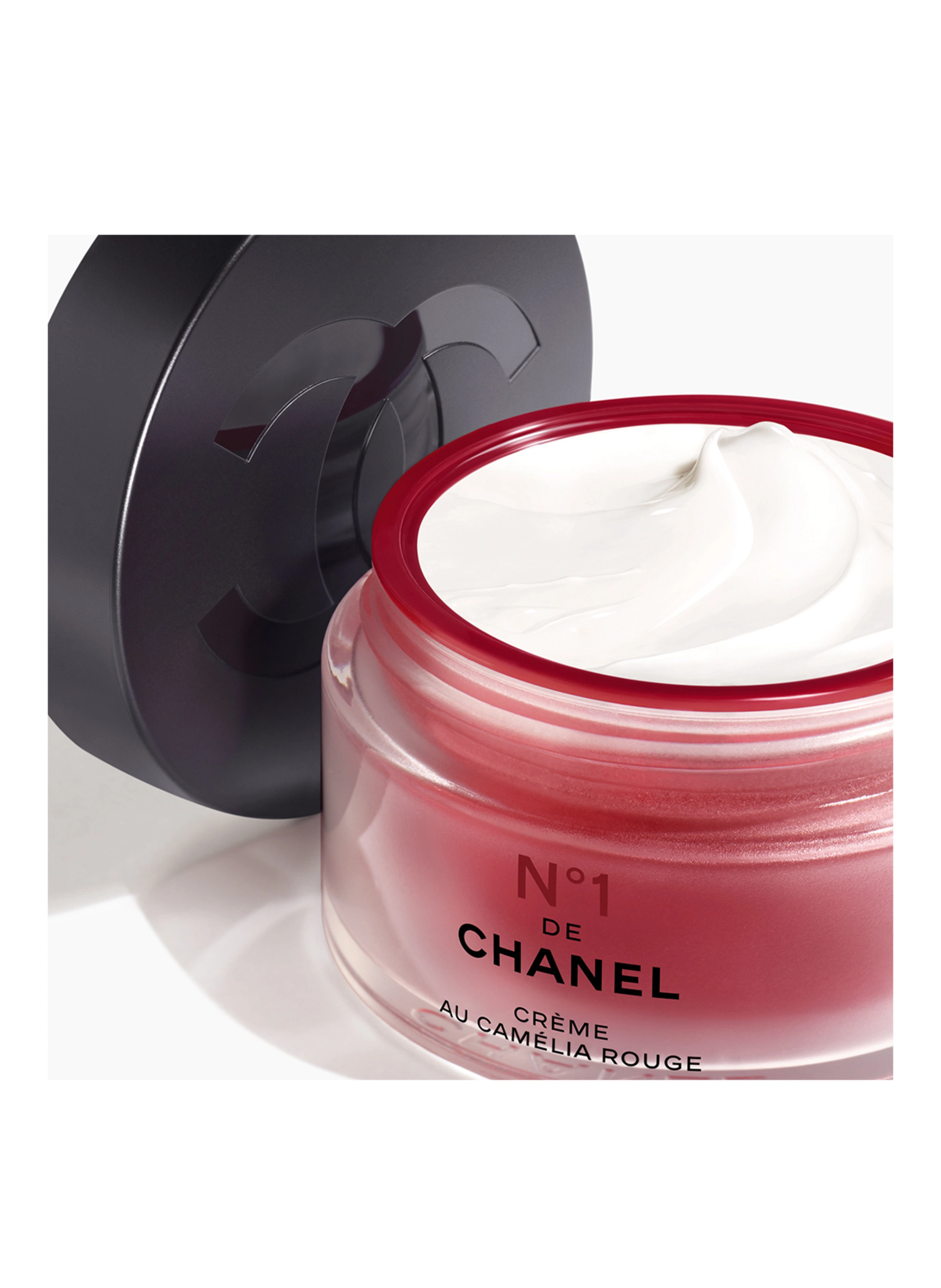 CHANEL N°1 DE CHANEL CREME MIT ROTER KAMELIE