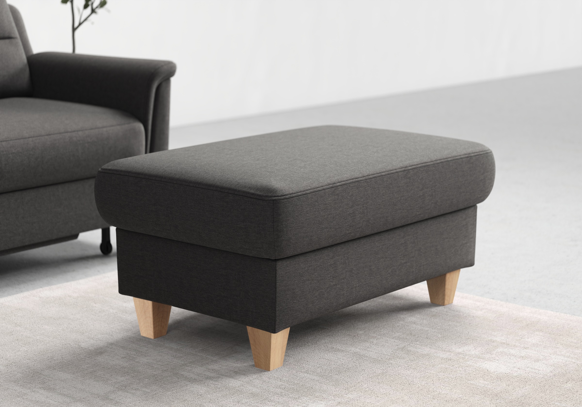 sit&more Stauraumhocker »Farö« mit Stauraum und Federkern und naturfarbenen Füssen