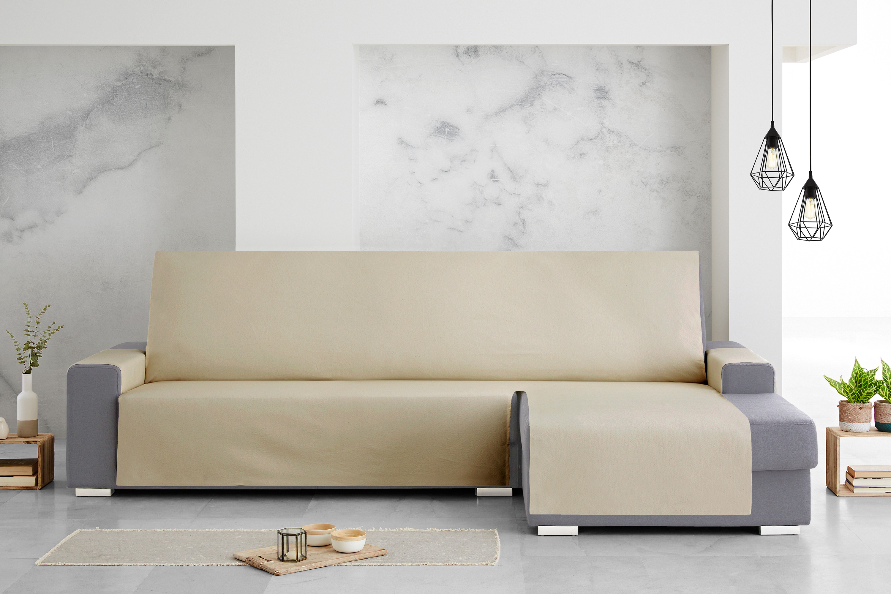 Capa protetora para sofá com chaise longue direita Extra Royale 290 cm. Cor linho.
